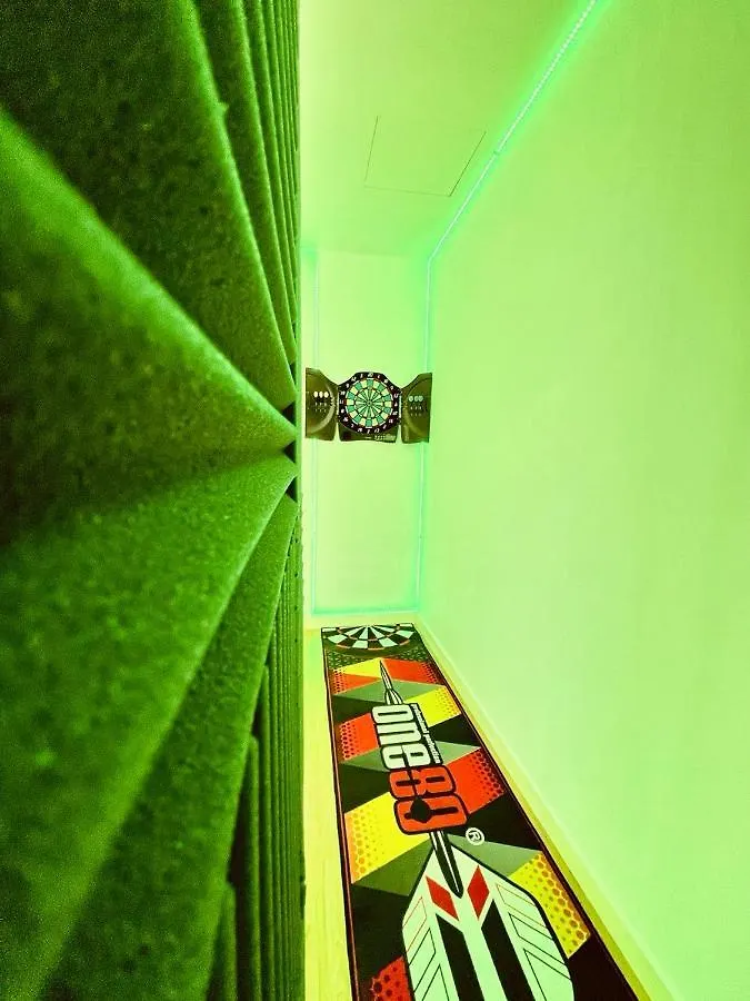Cozy Family Escape By Stayco - Pool, Ktv, Outdoor Cinema & Jacuzzi - Just 2 Mins To Beach 峇都丁宜 0*,